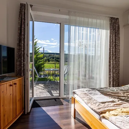 Szabolcs Apartmán