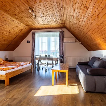 Apartment Szabolcs *